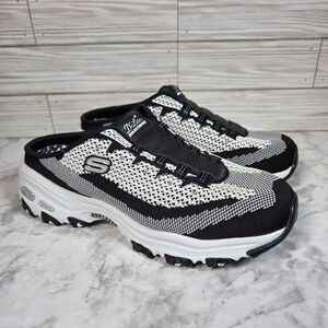 Skechers D’Lites A New Leaf Slip On Mules Sneaker Womens 8.5 White Black Chunky